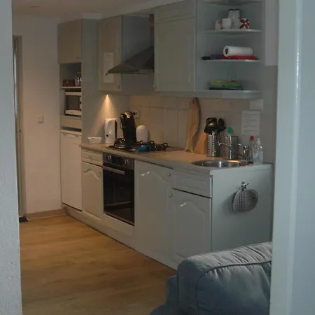 De Vrijheid Nocleg ze śniadaniem 3*